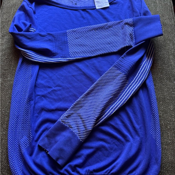 Nike Tops - Nike Dri-FIT Royal Blue Top Size XS